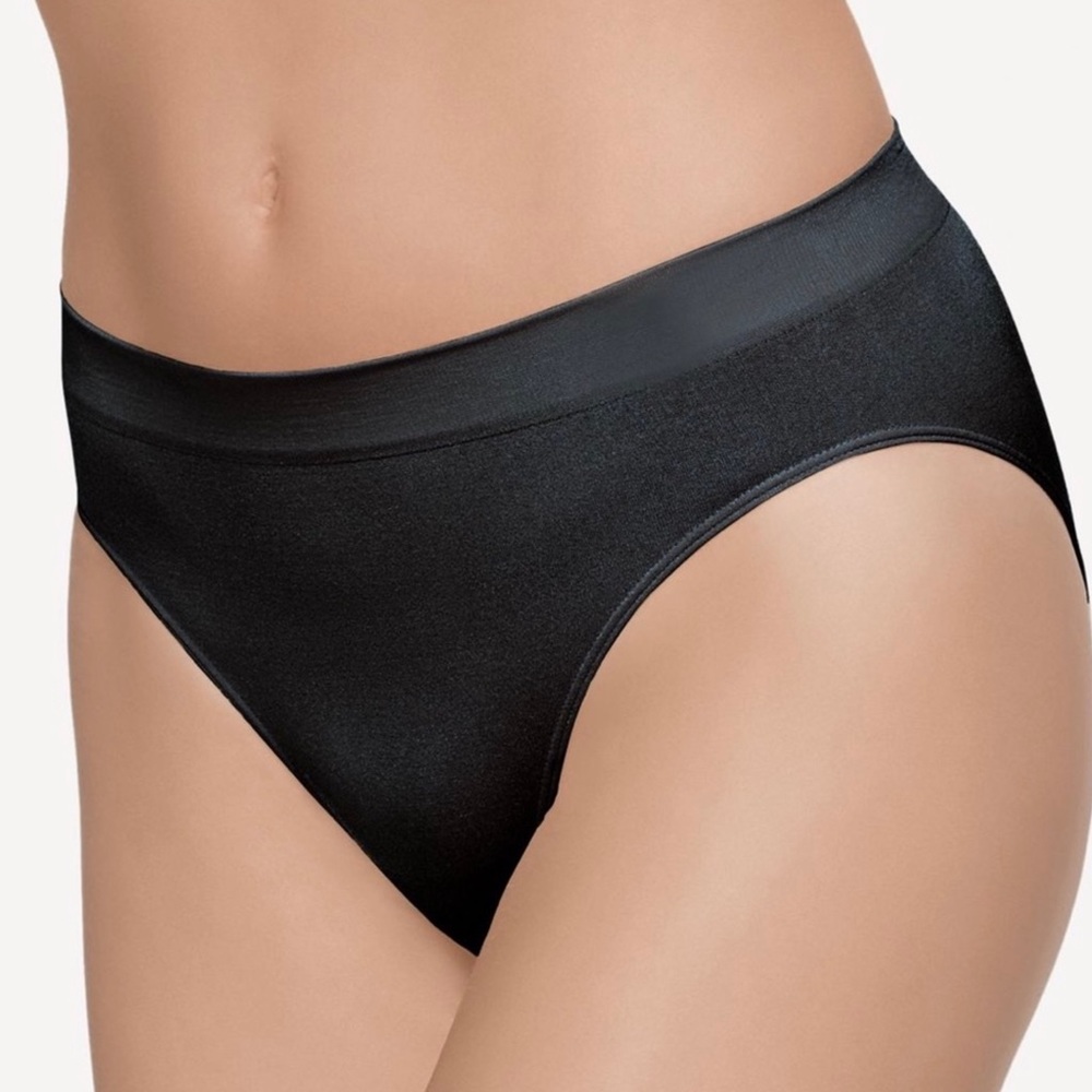 Wacoal B-Smooth Hi Cut Brief Underwear 838175